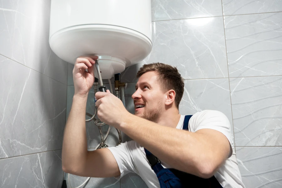 How Professionals Diagnose Water Heater Issues Greenacres, FL How Professionals Diagnose Water Heater Issues Greenacres, FL